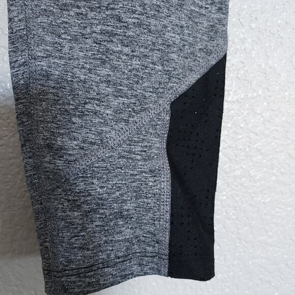 Champion 9 Gray Ankle Leggings Size XS - Picture 6 of 10
